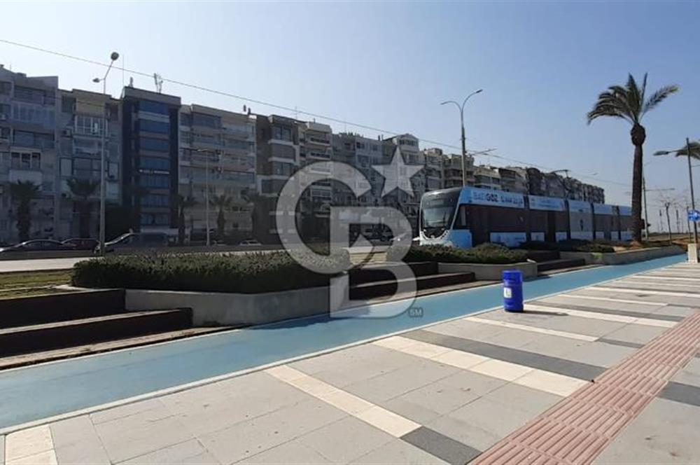 KONAK MİTHATPAŞA CD.ÜZERİNDE DENİZE 100MT 3+1DAİRE SATILIK