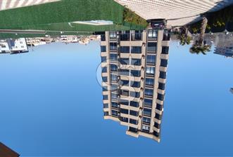 KARABAĞLAR'DA HAVUZLU SİTEDE ARAKAT 3+1 LÜKS SATILIK DAİRE
