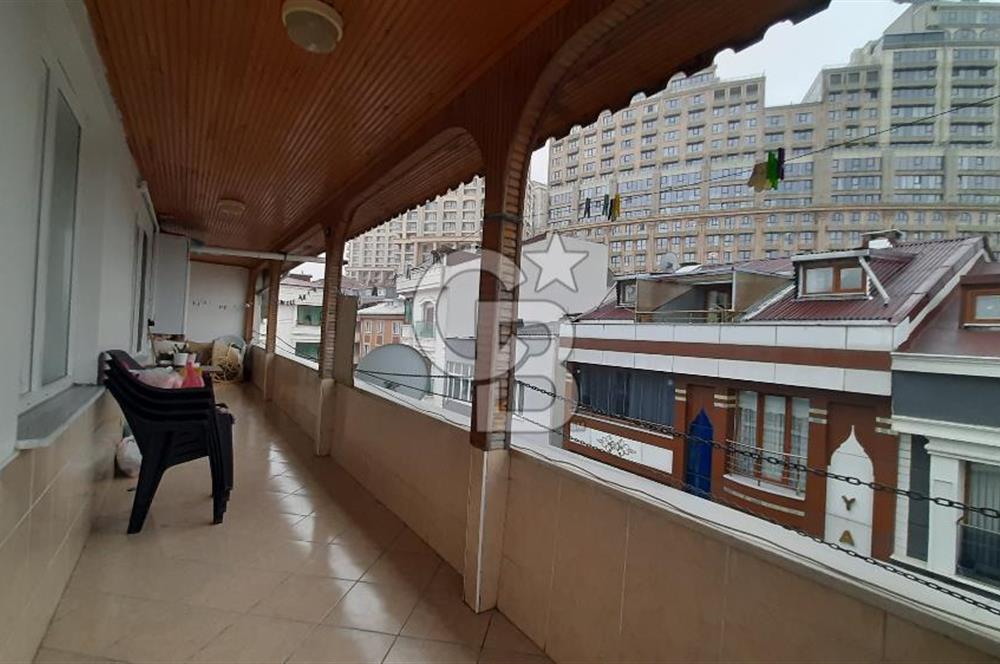 Viaport Venezia Yakını 3+1, Geniş Teraslı 160m2 Daire