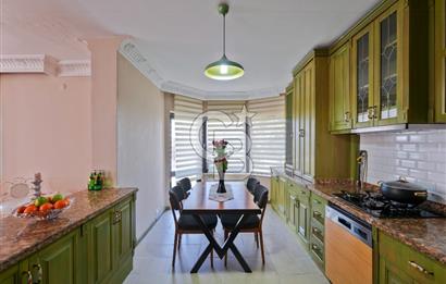 Hadımköy Yeşilbayır'da Site içi Eşyalı 6+1 Villa
