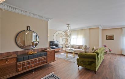 Hadımköy Yeşilbayır'da Site içi Eşyalı 6+1 Villa