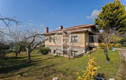 Hadımköy Yeşilbayır'da Site içi Eşyalı 6+1 Villa