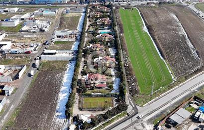 Hadımköy Yeşilbayır'da Site içi Eşyalı 6+1 Villa