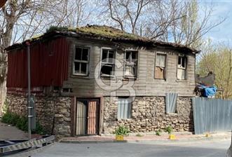 Yedikule'de 201m2, Projesi Onaylı, 2.Derece Tarihi Eser Arsa