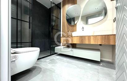 EDREMİT'TE MODERN TASARIMLI SATILIK LÜX 3+1 DAİRE