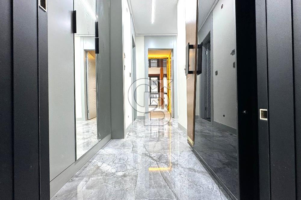 EDREMİT'TE MODERN TASARIMLI SATILIK LÜX 2+1 DAİRE