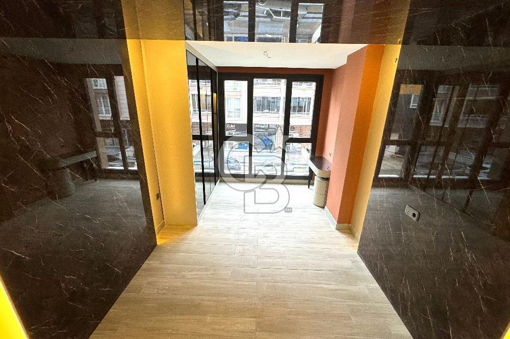 EDREMİT'TE MODERN TASARIMLI SATILIK LÜX 2+1 DAİRE