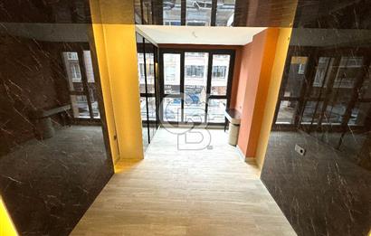 EDREMİT'TE MODERN TASARIMLI SATILIK LÜX 2+1 DAİRE