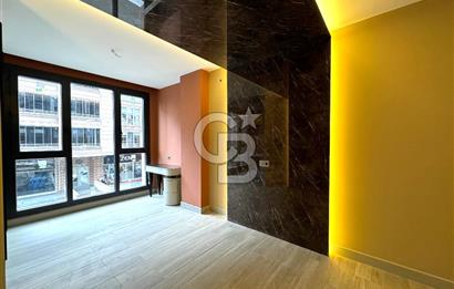 EDREMİT'TE MODERN TASARIMLI SATILIK LÜX 2+1 DAİRE