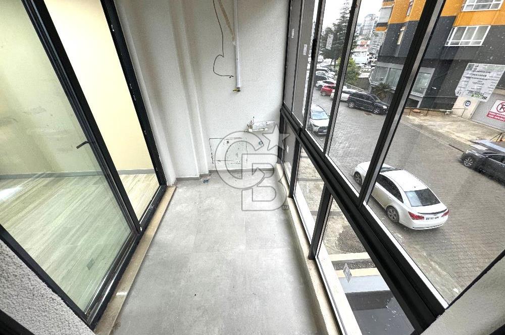 EDREMİT'TE MODERN TASARIMLI SATILIK LÜX 2+1 DAİRE