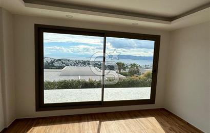 BODRUM AKYARLARDA EŞSİZ MANZARASIYLA SATILIK 3+1 VİLLA