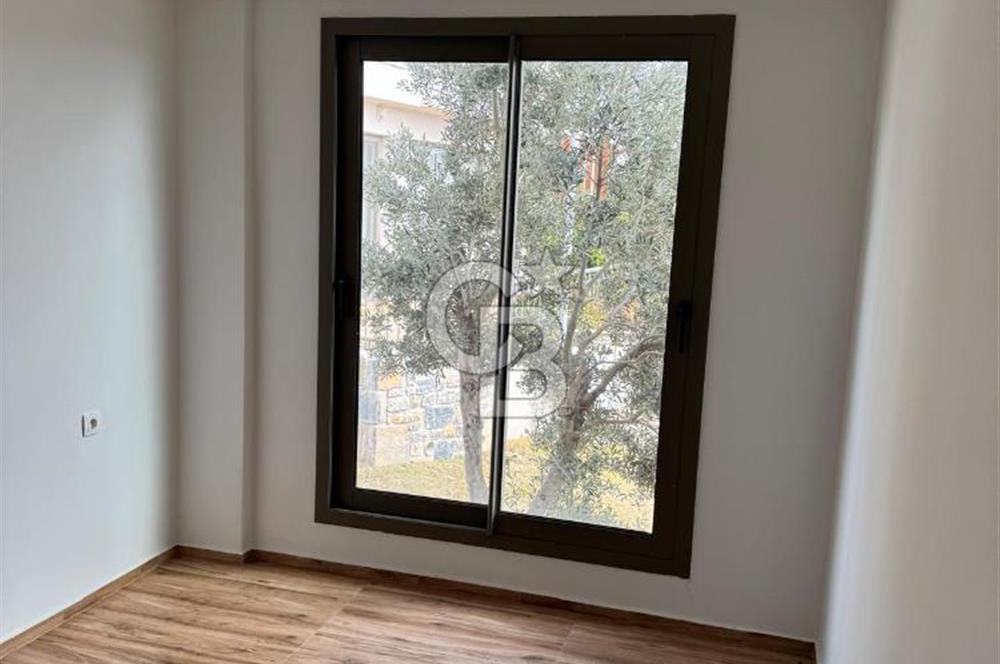 BODRUM AKYARLARDA EŞSİZ MANZARASIYLA SATILIK 3+1 VİLLA