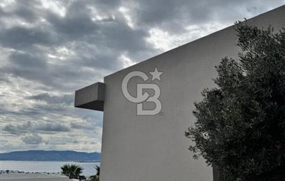 BODRUM AKYARLARDA EŞSİZ MANZARASIYLA SATILIK 3+1 VİLLA