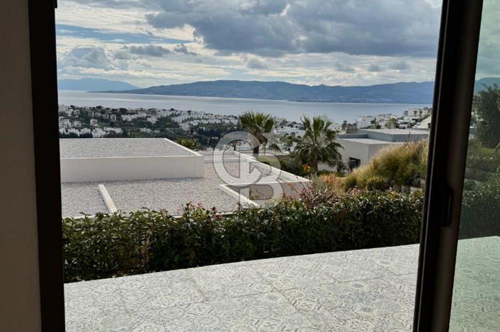 BODRUM AKYARLARDA EŞSİZ MANZARASIYLA SATILIK 3+1 VİLLA
