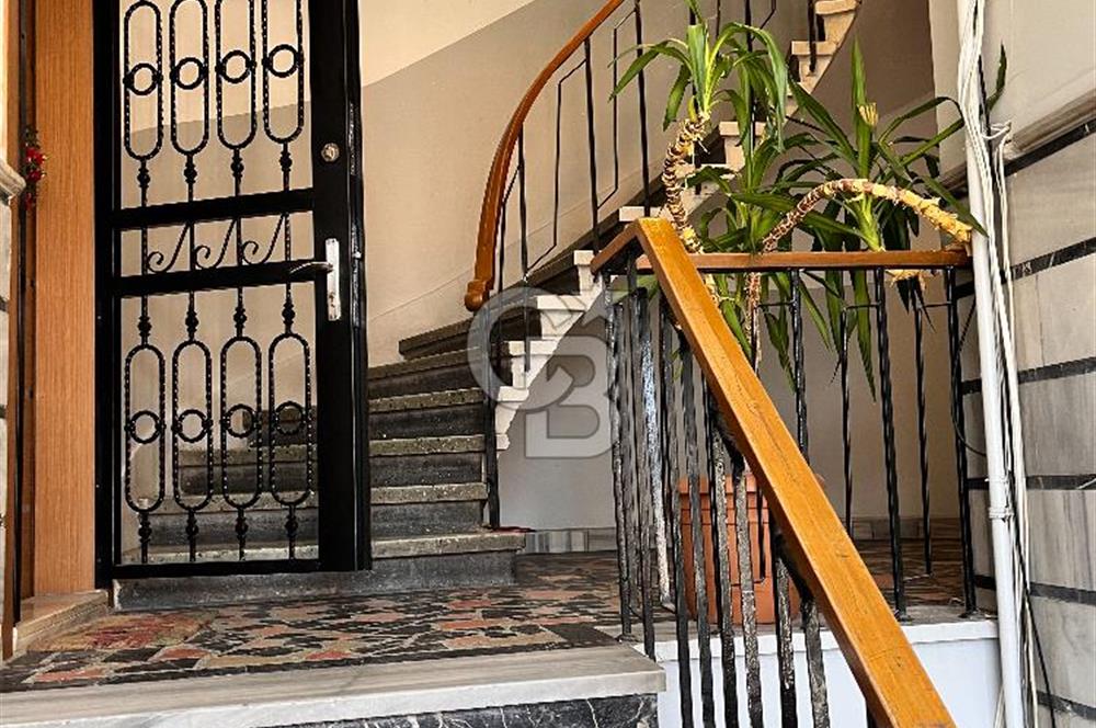 Kurtuluşta Metroya Yakın Manzaralı 2+1 Kiralık Daire  