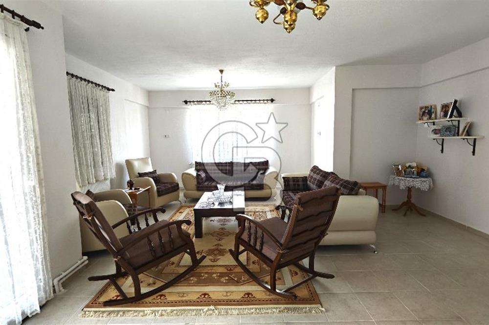 BORNOVA ATATÜRK MAHALLESİ 6+2 SATILIK ÖZEL YAPIM VİLLA