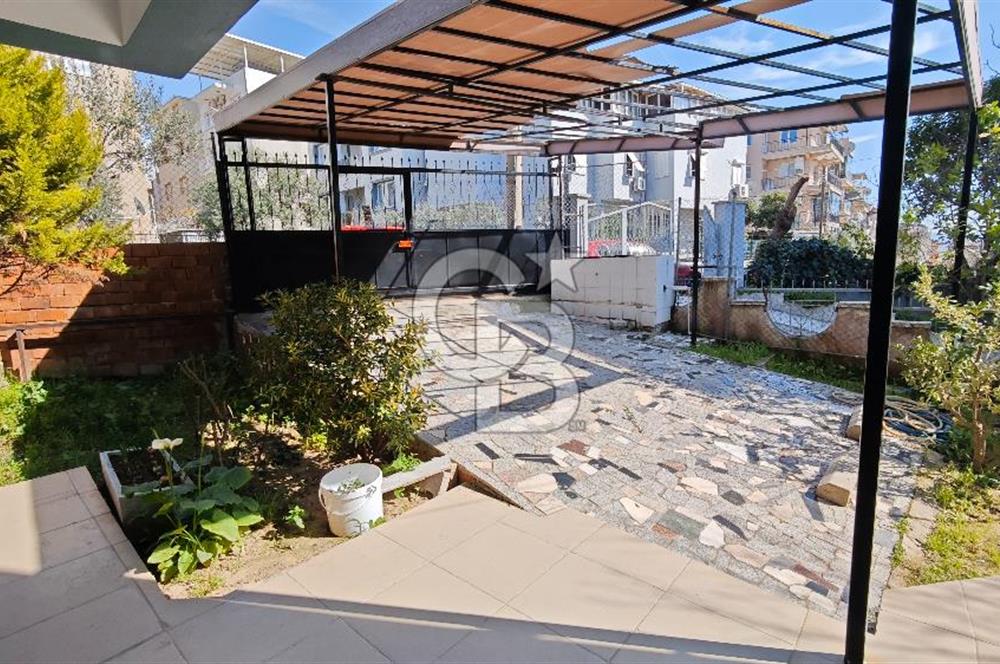 BORNOVA ATATÜRK MAHALLESİ 6+2 SATILIK ÖZEL YAPIM VİLLA