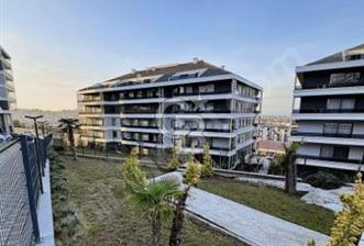 VADEŞEHİRDE SİTESİNDE DENİZ MANZARALI 3+1 DAİRE