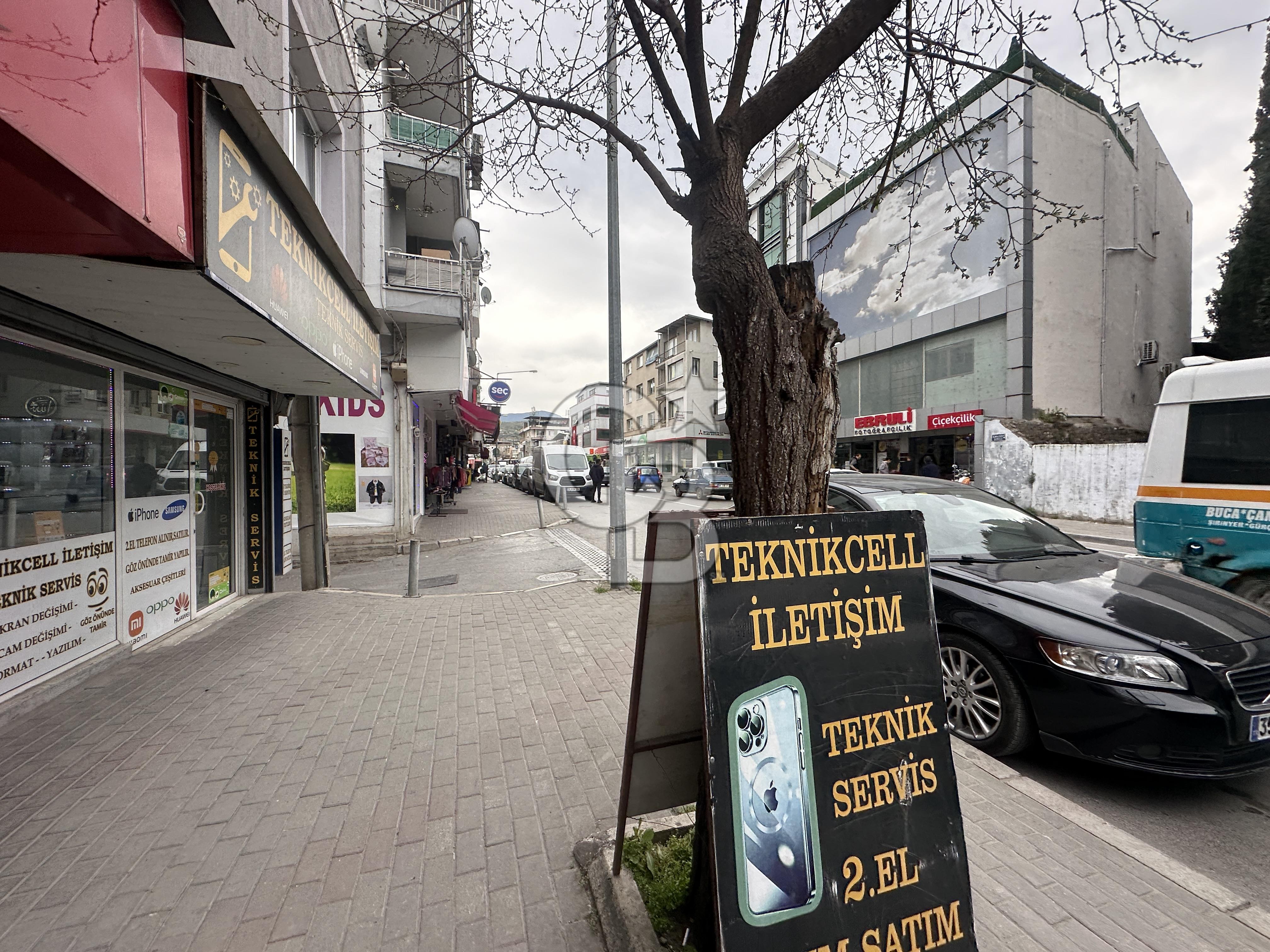 Bornova Altındağ Cadde Üzerinde Devren Kiralık İşyeri 