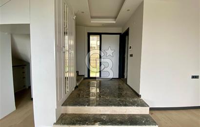 Ayrancılar Havuzlu Site İçerisinde Satılık Villa 