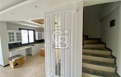 Ayrancılar Havuzlu Site İçerisinde Satılık Villa 