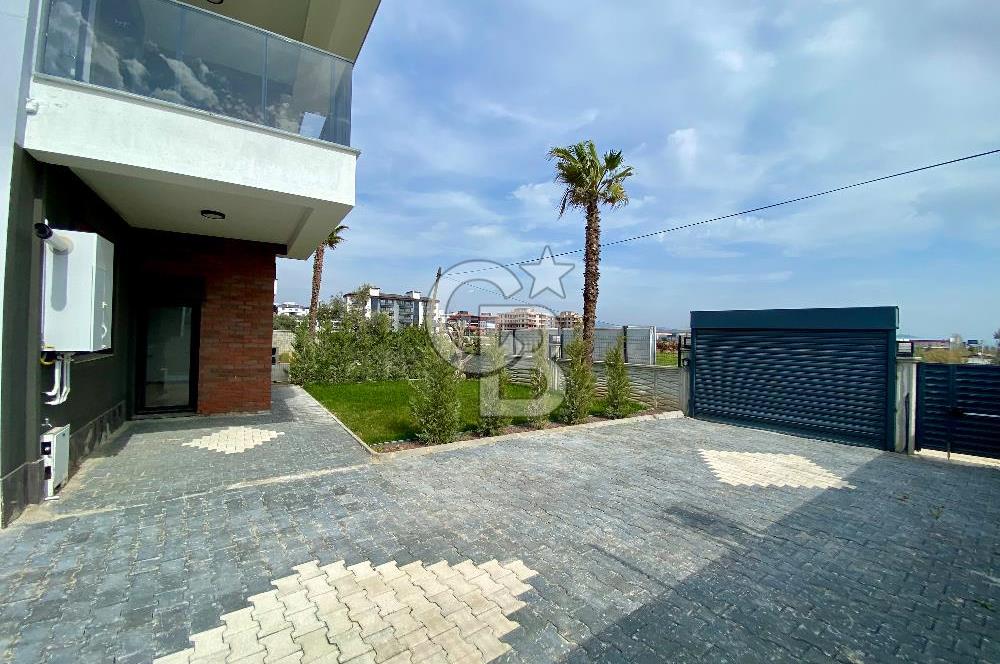 Ayrancılar Havuzlu Site İçerisinde Satılık Villa 