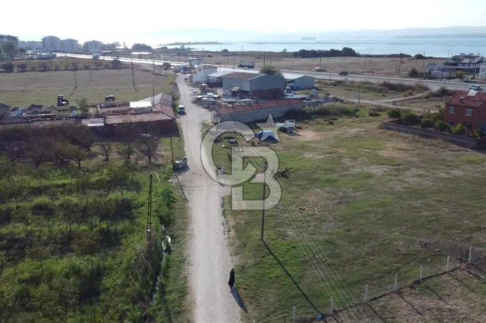 ÇANAKKALE LAPSEKİ ÇARDAK DENİZE 400 M. EŞSİZ KONUMDA İMARLI ARSA