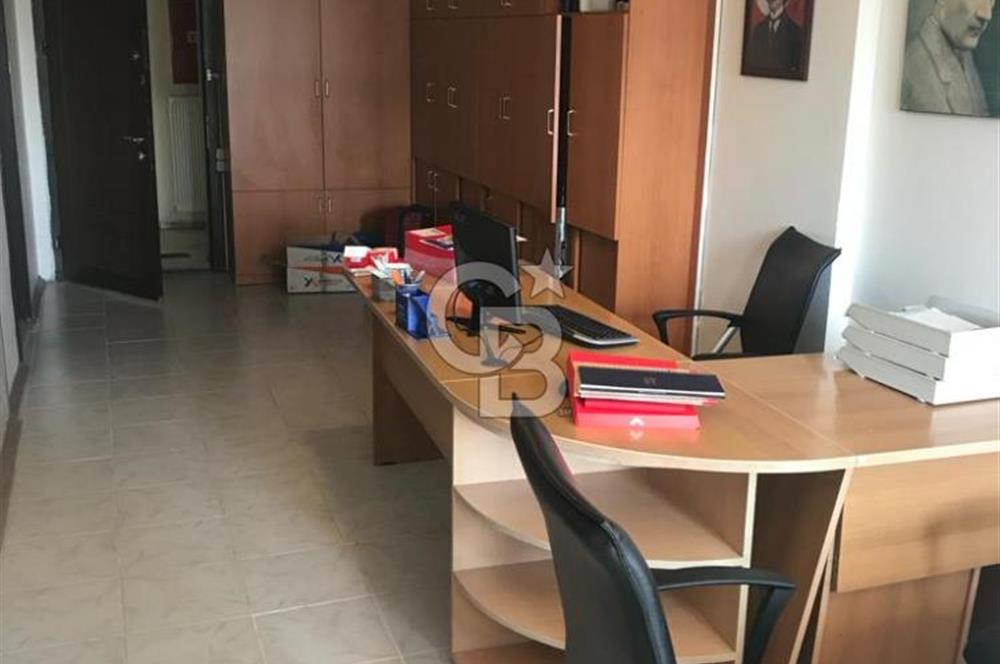 OSTİM İŞ MERKEZİ BLOKLARINDA BAKIMLI SATILIK OFİS