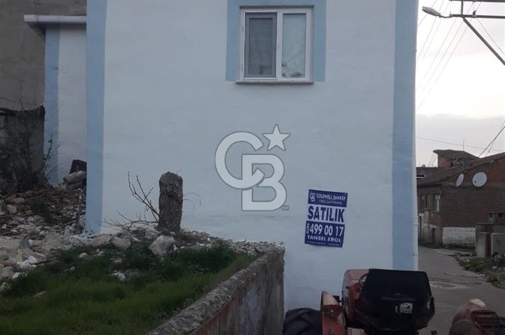 UMURBEY'DE 4+1 İKİ KATLI SATILIK BAKIMLI TAŞ EV