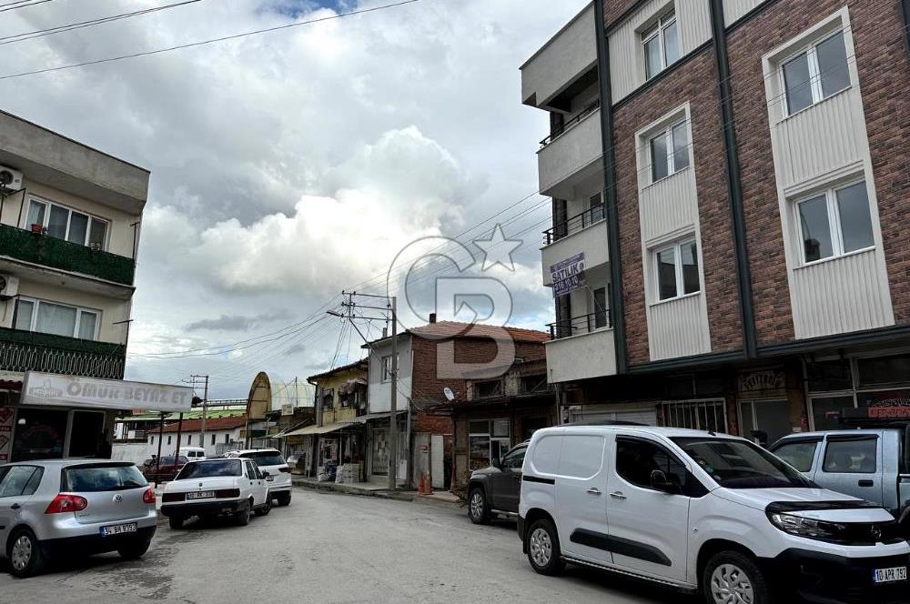 BURHANİYE'DE 2+1 DAİRE 