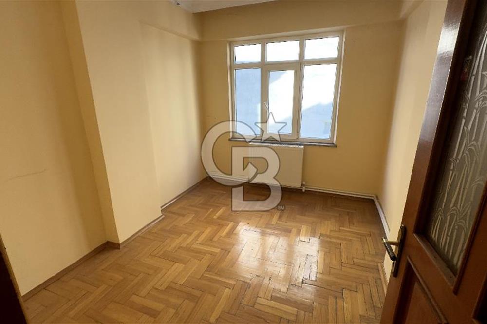DEĞİRMENDERE'DE DENİZ MANZARALI 3+1, 125 M2 SATILIK ARAKAT DAİRE