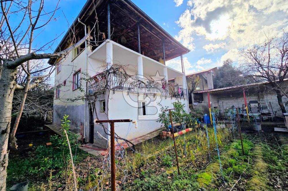 Saruhan da 2 Kat İmarlı Satılık Müstakil Bina 
