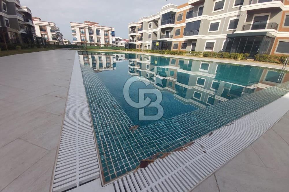 MENDERES CB POYRAZ'DAN HAVUZLU SİTE İÇİNDE HAVUZA BAKAN DAİRE