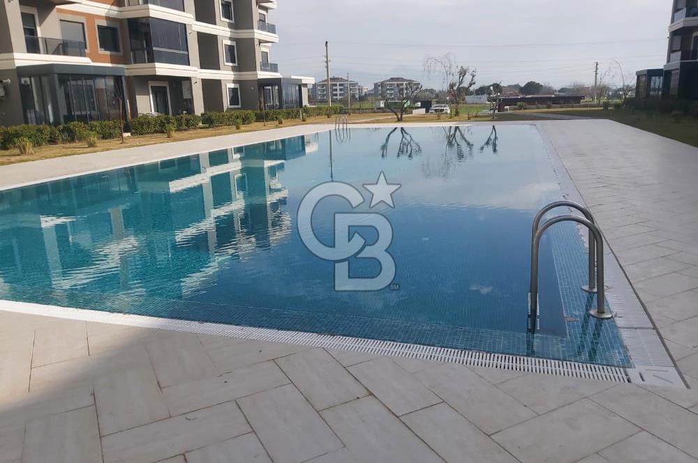 MENDERES CB POYRAZ'DAN HAVUZLU SİTE İÇİNDE HAVUZA BAKAN DAİRE