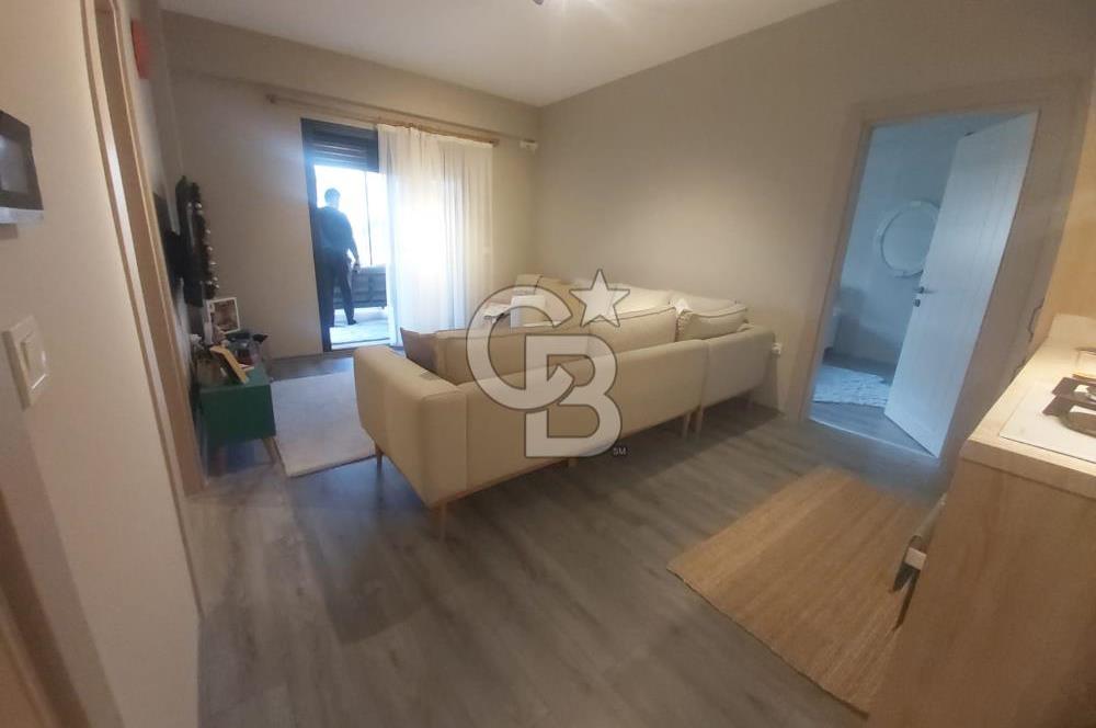 MENDERES CB POYRAZ'DAN HAVUZLU SİTE İÇİNDE HAVUZA BAKAN DAİRE