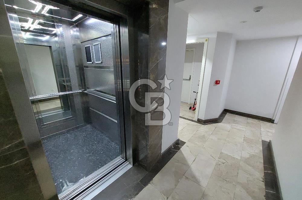 Pendik Portre Sahil sitesinde satılık uygun fırsat boş 2+1 daire
