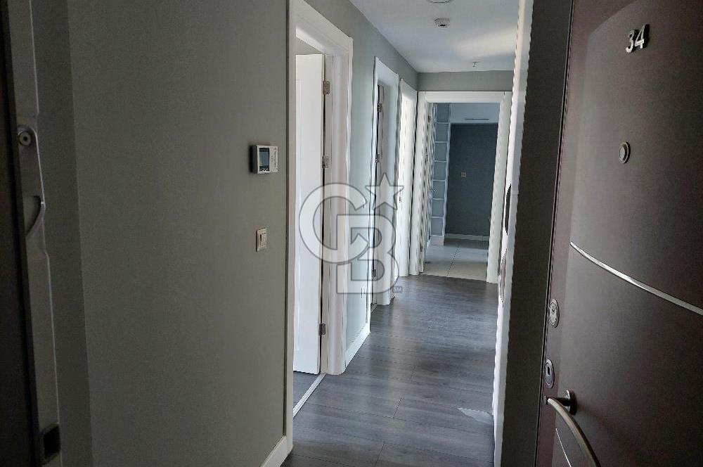 Pendik Portre Sahil sitesinde satılık uygun fırsat boş 2+1 daire