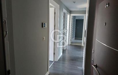 Pendik Portre Sahil sitesinde satılık uygun fırsat boş 2+1 daire