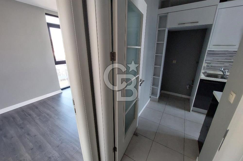 Pendik Portre Sahil sitesinde satılık uygun fırsat boş 2+1 daire