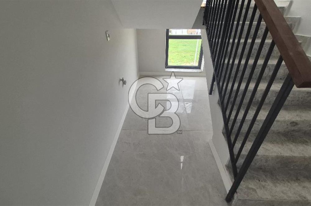 KARTEPE FSM KAPALI OTOPARKLI HAVUZLU 3+1 ÇATI DUBLEKS DAİRE