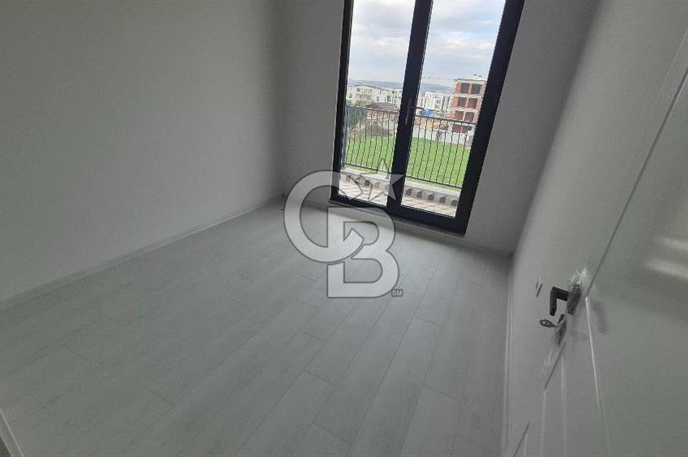 KARTEPE FSM KAPALI OTOPARKLI HAVUZLU 3+1 ÇATI DUBLEKS DAİRE