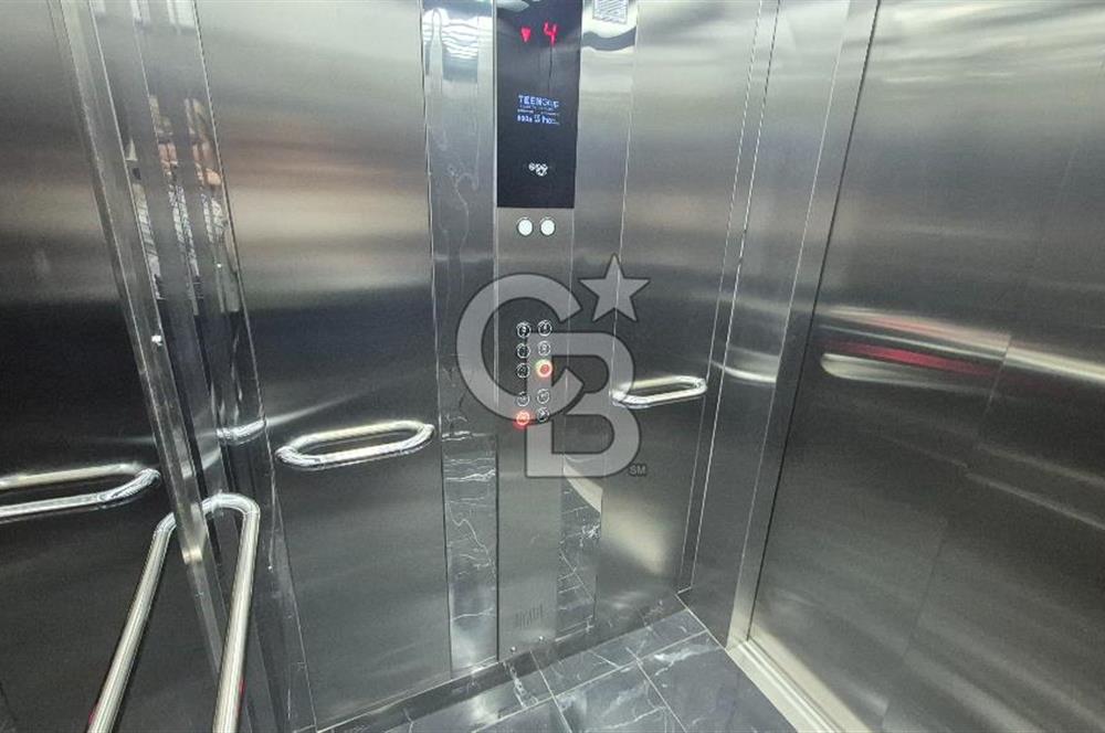 KARTEPE FSM KAPALI OTOPARKLI HAVUZLU 3+1 ÇATI DUBLEKS DAİRE