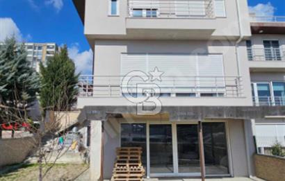 Yaşamkent Merkezinde Marka Projelerin Arasında Yapılı Villa