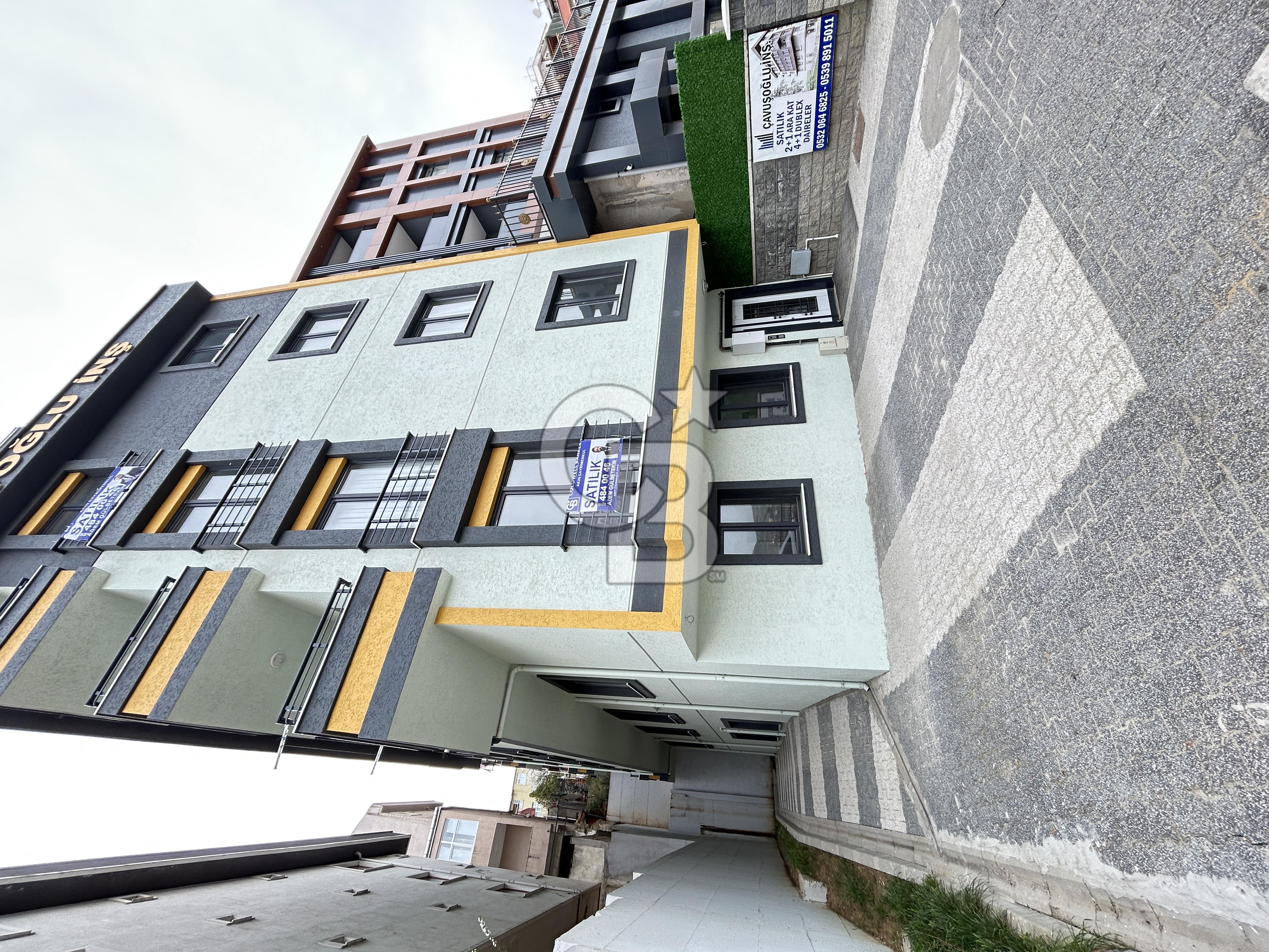 Sancaktepe yenidoğan da oturuma hazır 2+1 kullanışlı lüks daire