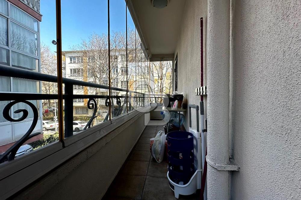 MEBUSEVLER ANKARA ÜNİ. - METRO YAKINI ARA KAT ÖN CEPHE 3+1 DAİRE