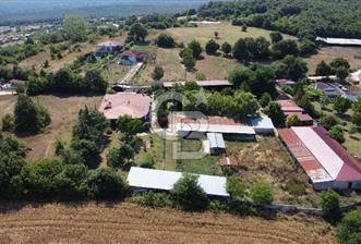 Kırklareli Vize Kışlacık Köyünde Satılık Çiftlik 5.221m2 