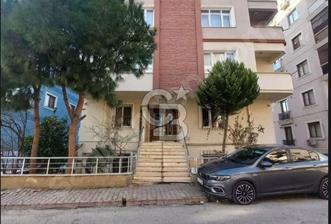 Maltepe Bağlarbaşı mahallesi SGK'ya komşu 3+1 100 m2 !