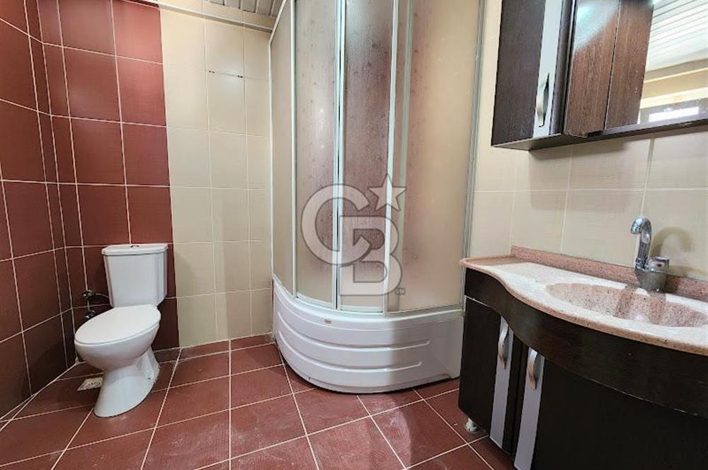 Değirmenönü'nde Çınara Yakın 186 M² Ara Kat Satılık 4+1 Daire