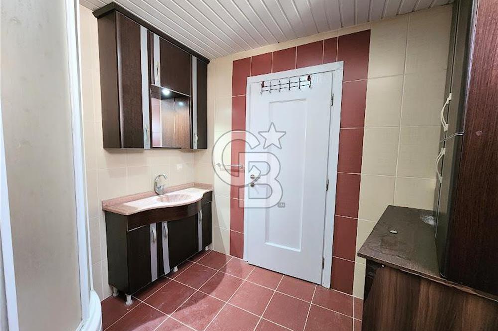 Değirmenönü'nde Çınara Yakın 186 M² Ara Kat Satılık 4+1 Daire