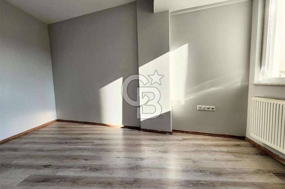 Değirmenönü'nde Çınara Yakın 186 M² Ara Kat Satılık 4+1 Daire
